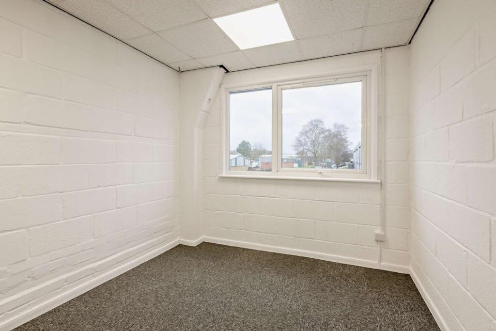 bowthorpe-park-industrial-estate_unit-unit- (8).