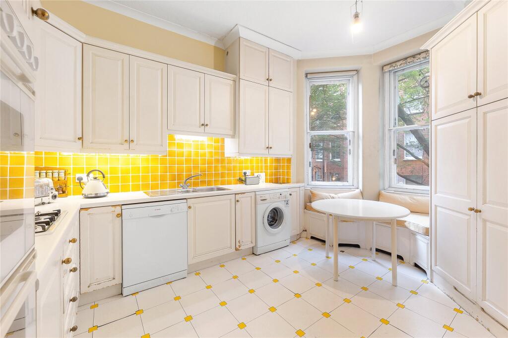 Apartment in London, Chelsea - View 5