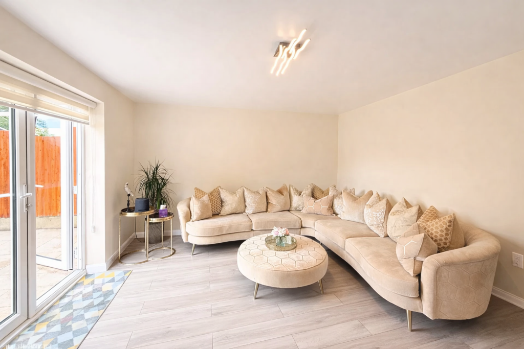 Aylesham Road, Orpington, BR6 0TX - View 3