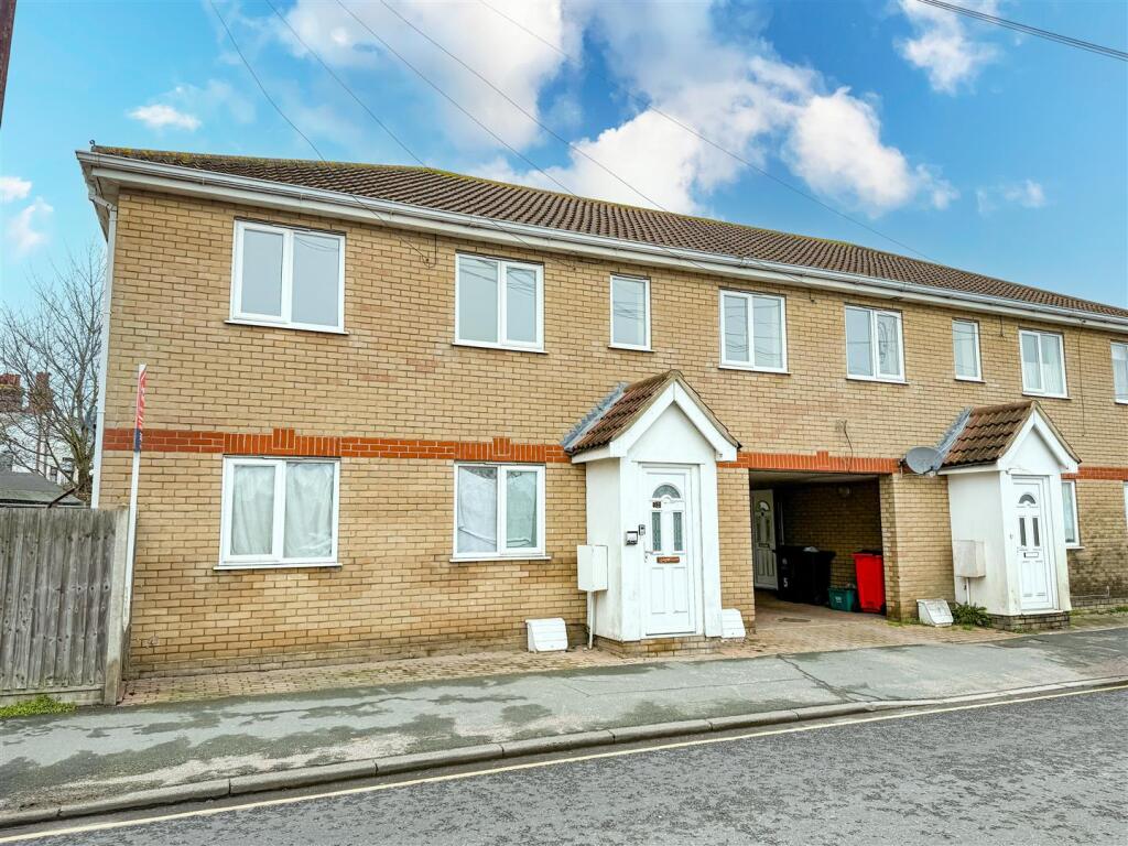 Main image of property: Oxford Road, Clacton-On-Sea, Essex