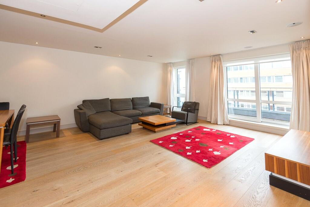 Main image of property: Park Street, Chelsea Creek, SW6