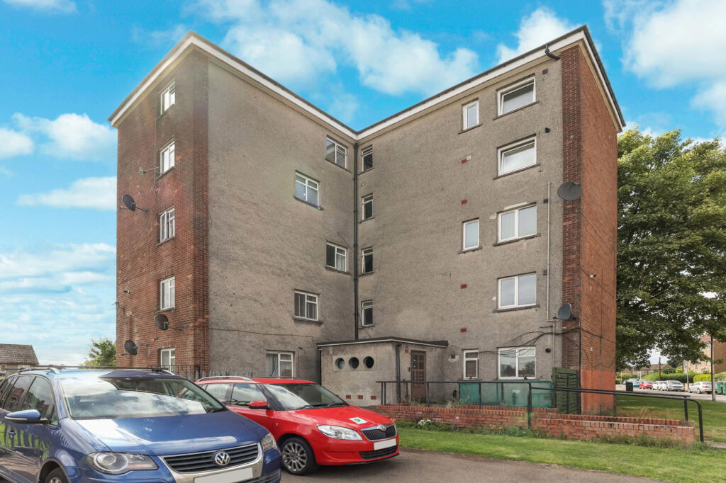 Main image of property: Kemnay Gardens, Dundee, Angus, DD4