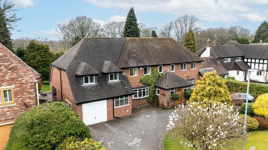 Main image of property: Little Aston Park Road, Little Aston, B74 3BZ