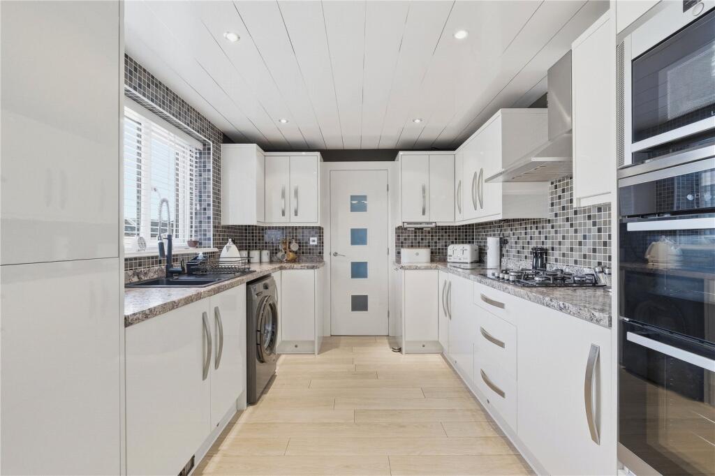 Additional image 9 of Rosemount Avenue, Barnoldswick, Lancashire, BB18