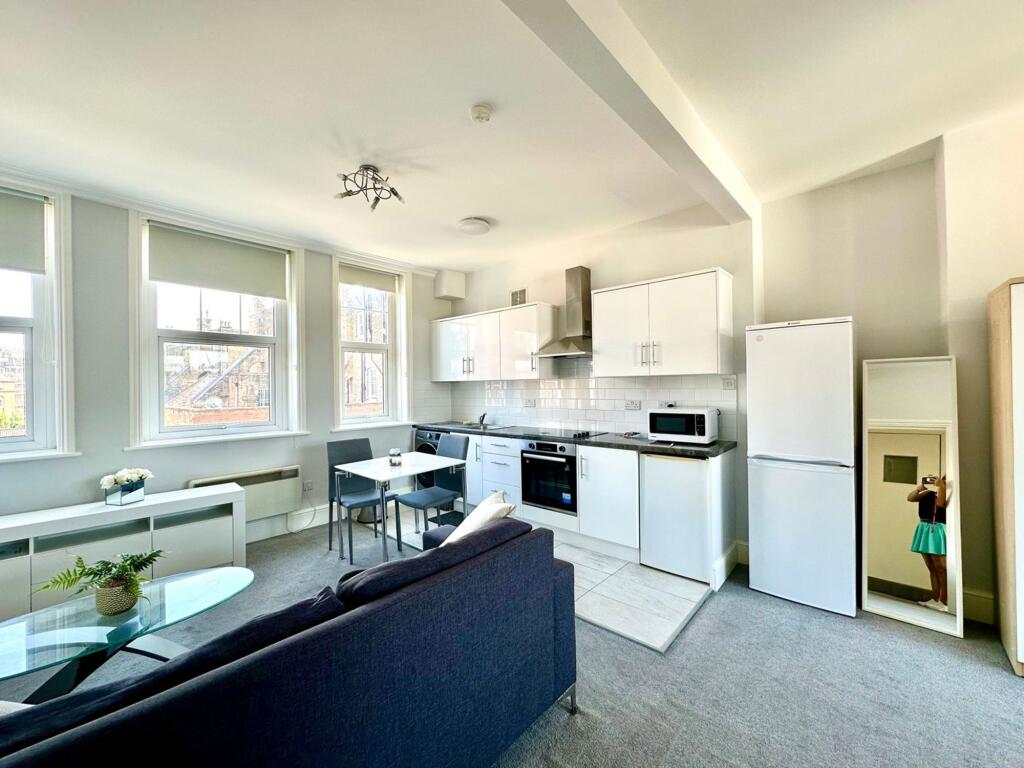 Studio flat for rent