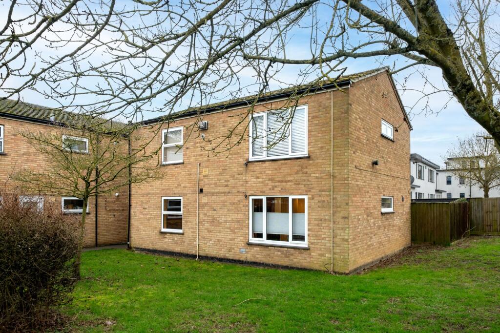 Main image of property: Gilbert Close, Cambridge, CB4