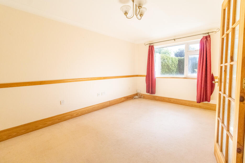 House in Salisbury - View 4