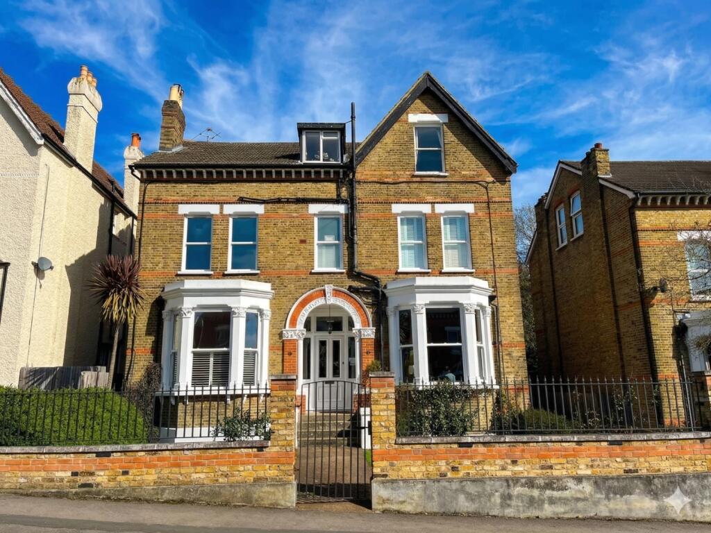 Main image of property: 8 Darlaston Road, London, London, SW19
