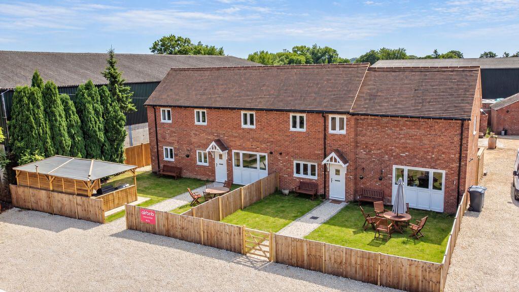 Main image of property: Lupin Farm Barn, Alrewas Road, Burton-On-Trent, DE13 7HP