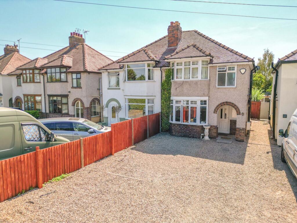 Main image of property: Hinckley Road, Nuneaton, CV11