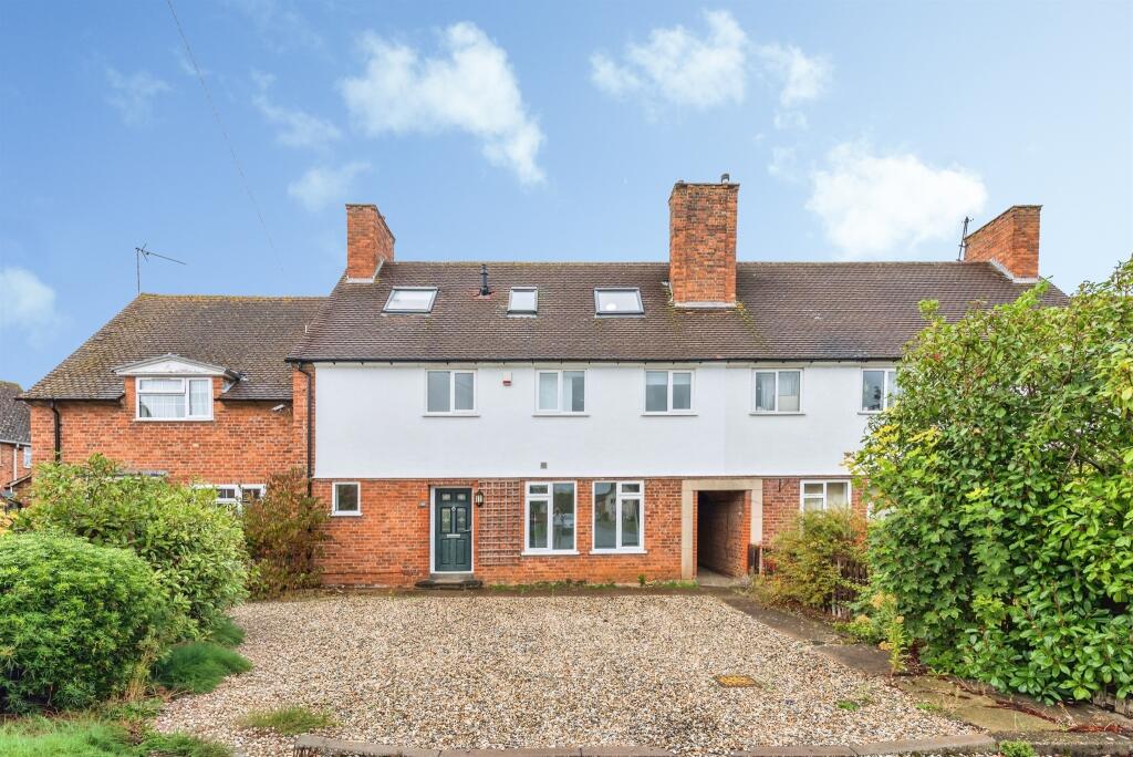 Main image of property: Darrell Way, Abingdon