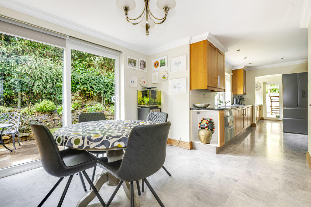 House in Wealden, Crowborough - View 5