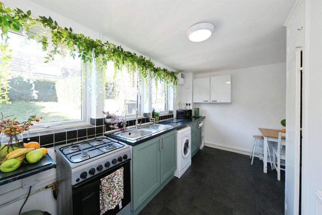 House in Sheffield - View 5