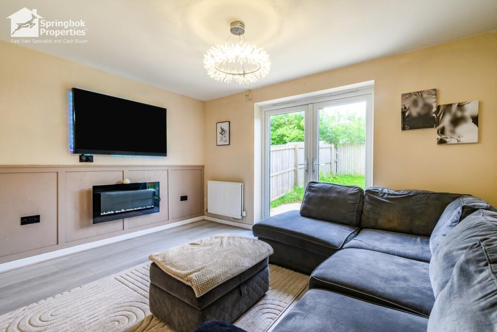 Scott Hetherington Way, Middleton, Rochdale, Greater Manchester photo 4