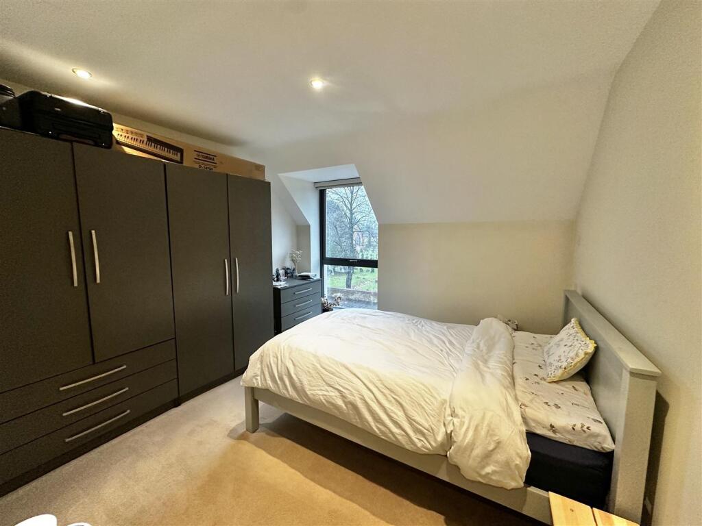 Additional image 7 of Stratford Road, Shirley