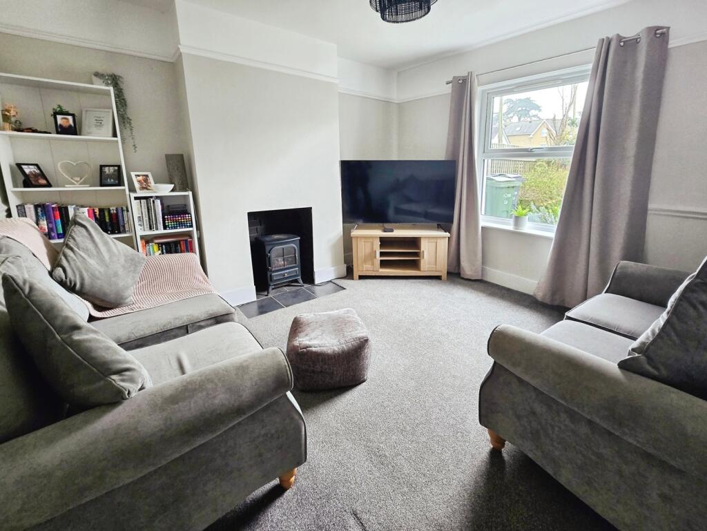 House in Freshwater Bay, New Village - View 3