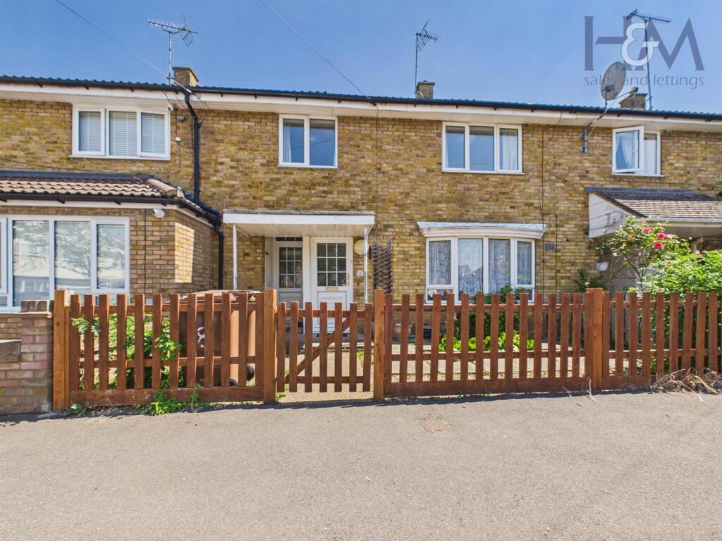Main image of property: Lyndale, Stevenage, Hertfordshire, SG1 1UB