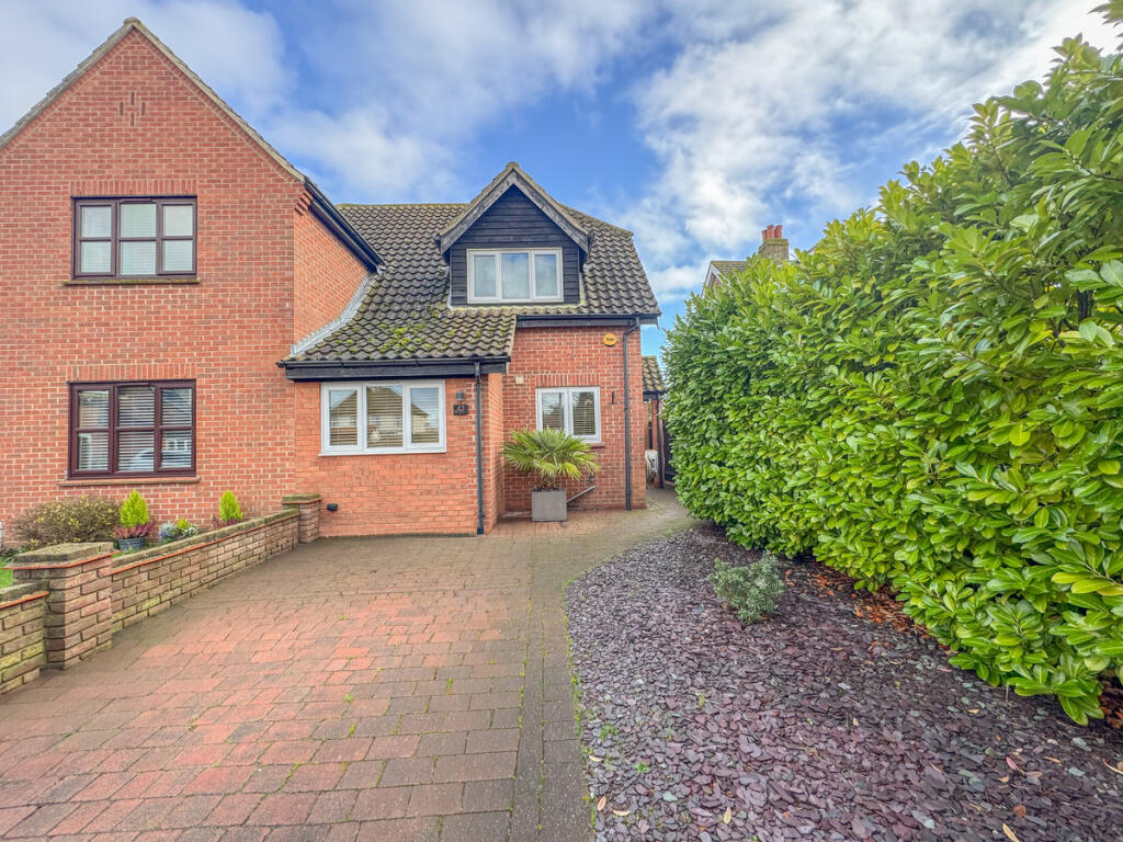 Main image of property: Ashtree Court, Stambridge, SS4 3