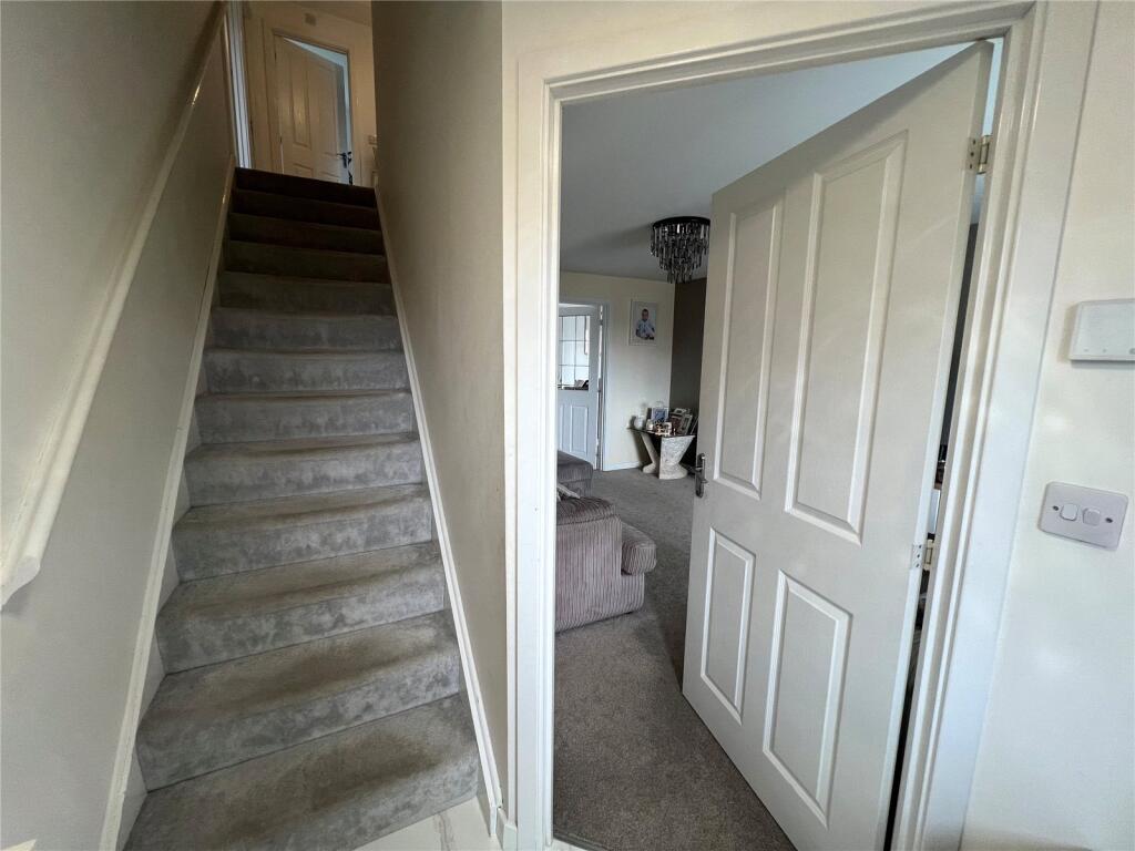 Heol Y Plas, Carway, Kidwelly, Carmarthenshire, SA17 photo 2