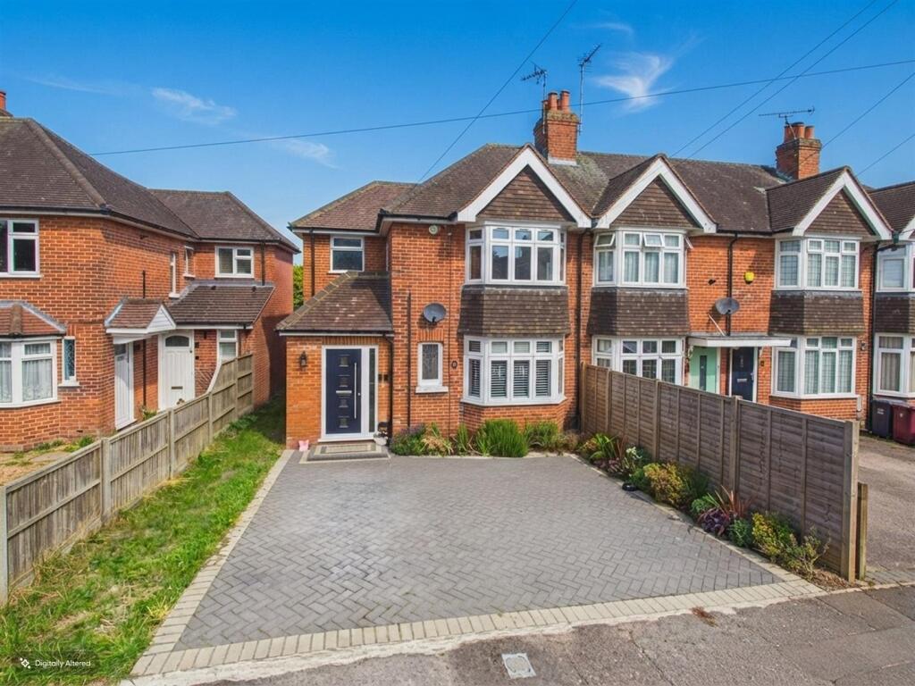 Main image of property: Glenwood Drive, Tilehurst, Reading