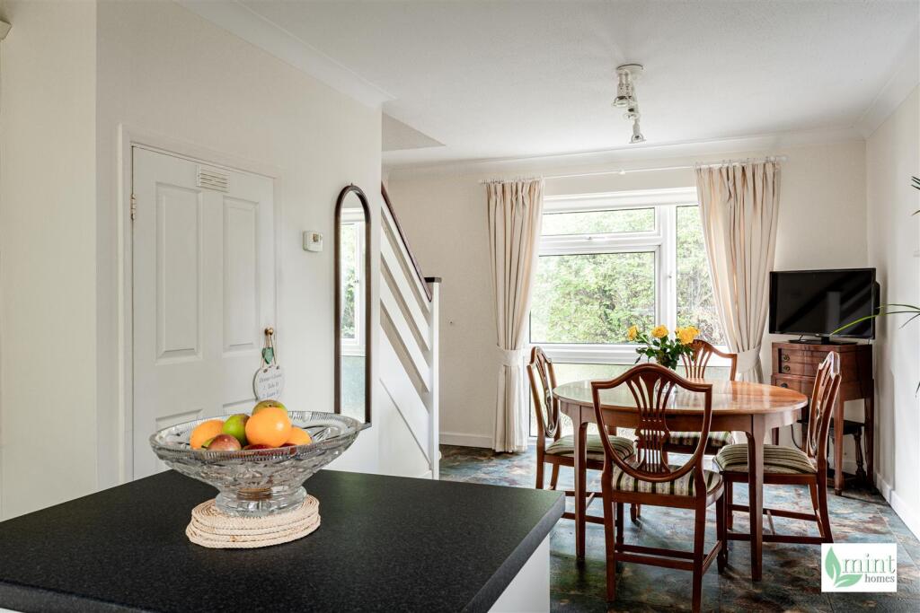 House in Woking, Surrey - More