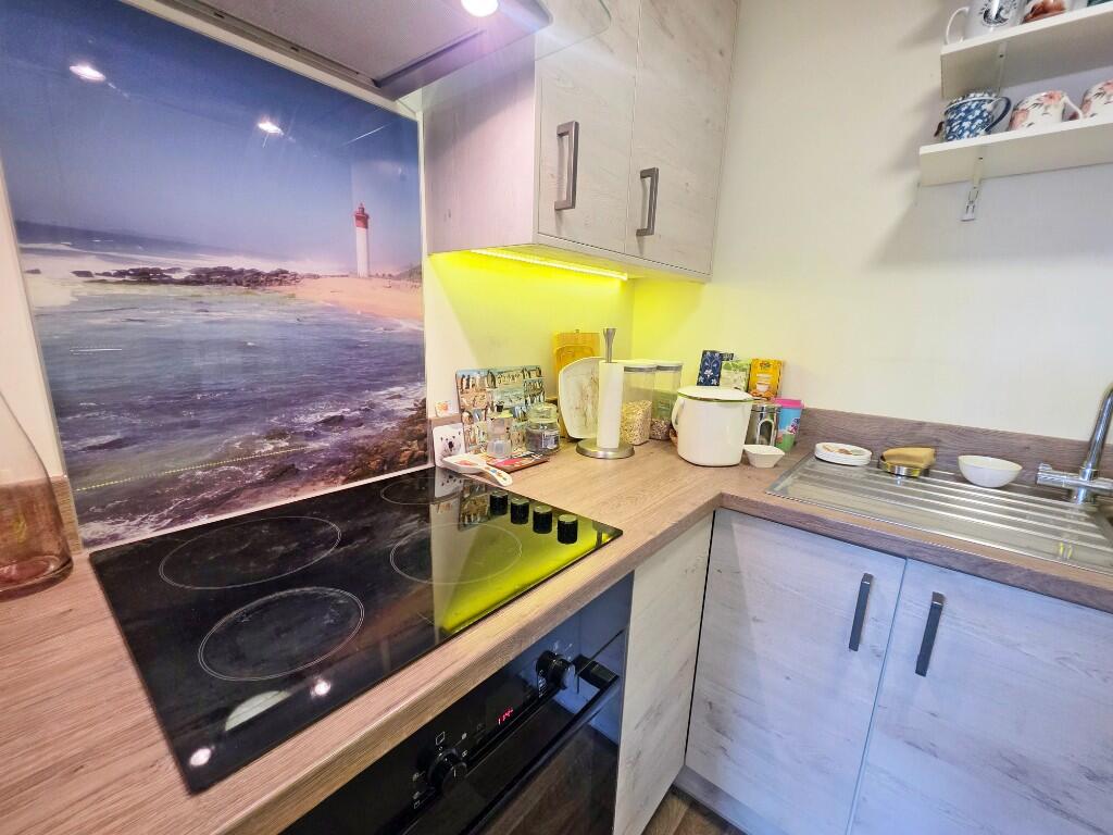 Apartment in Bournemouth - View 4