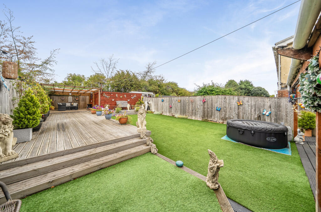 House in Swindon, Rodbourne Cheney - View 5
