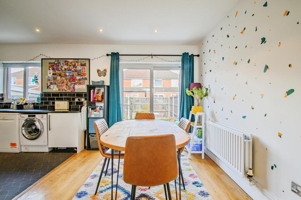 Burford Drive, Swinton, Manchester, Greater Manchester, M27 photo 2