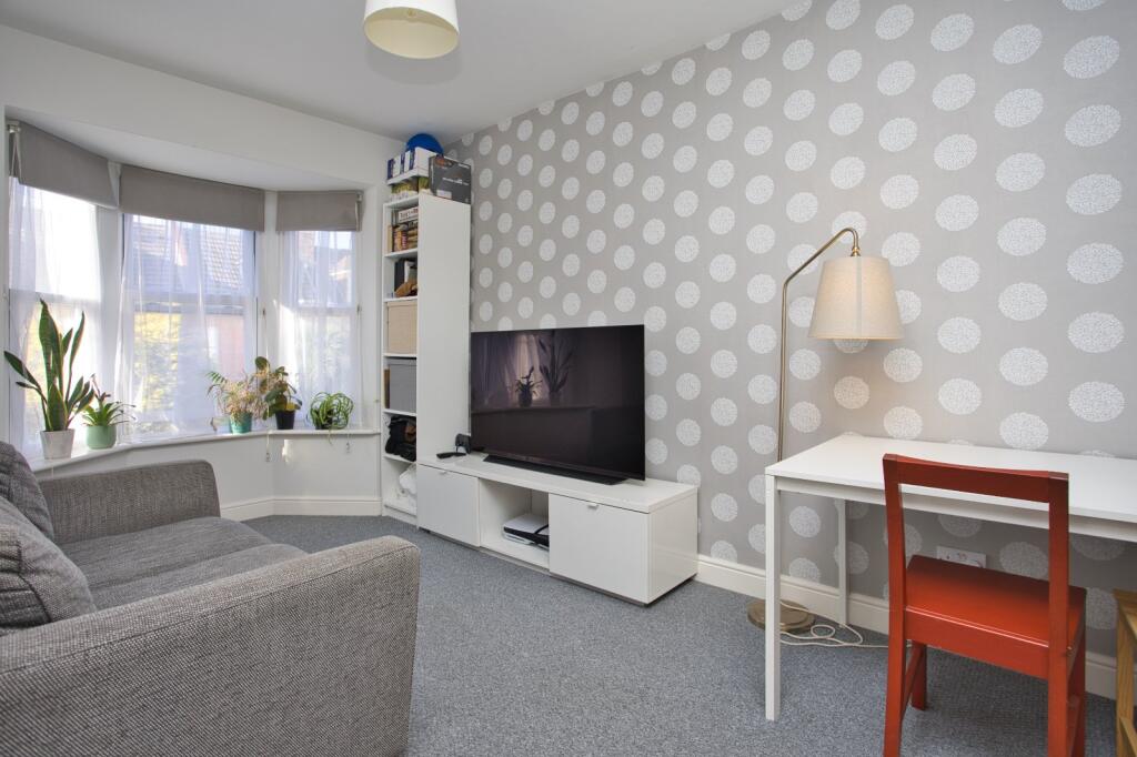 Apartment in Folkestone, Lynwood - View 2