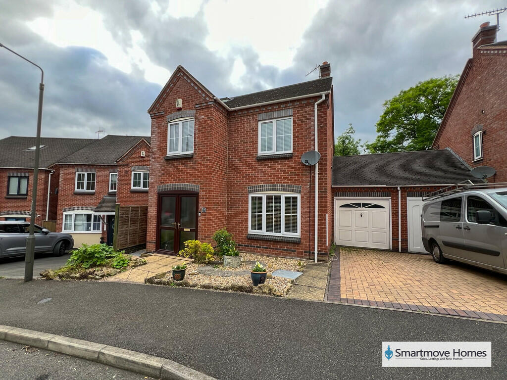4-bed detached on Moorlands Road, Ambergate, £280,000