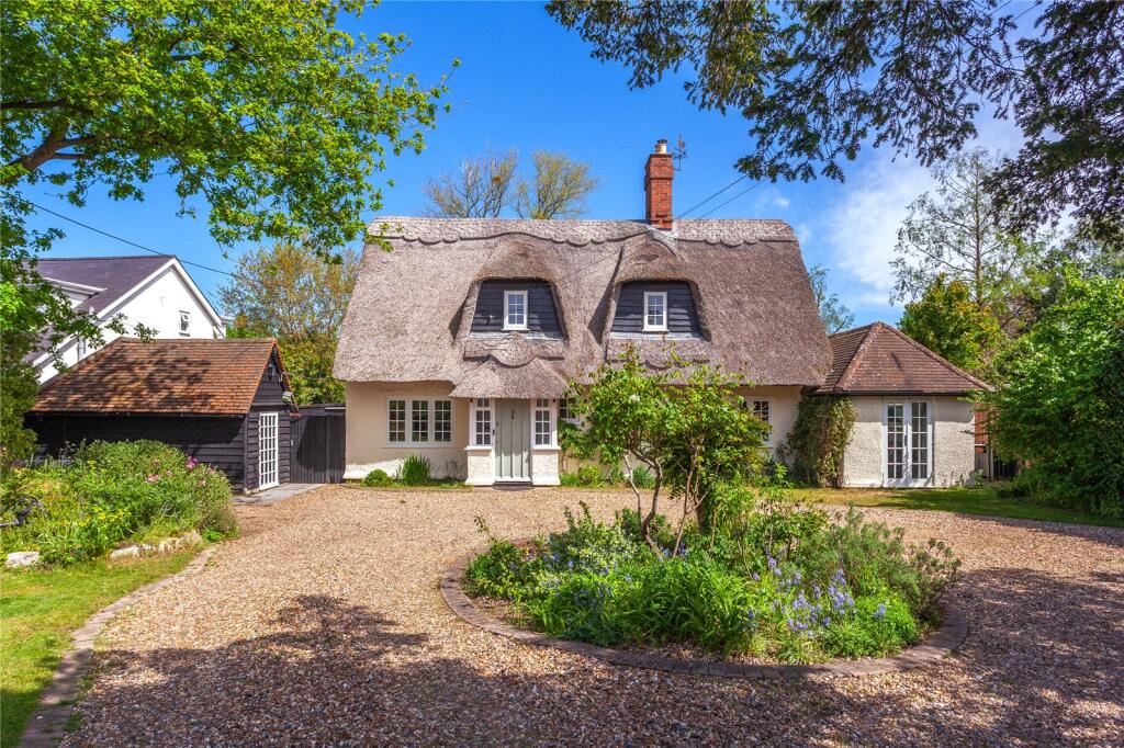 Main image of property: Milestone Avenue, Charvil, Berkshire, RG10