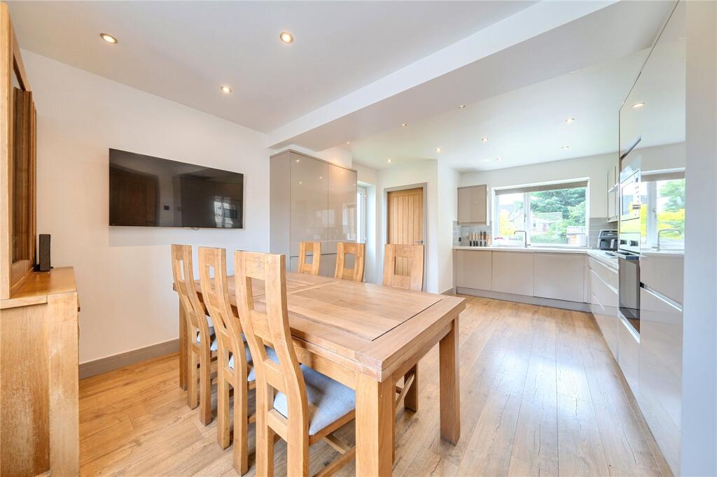 House in Kirklees, Leymoor - View 5
