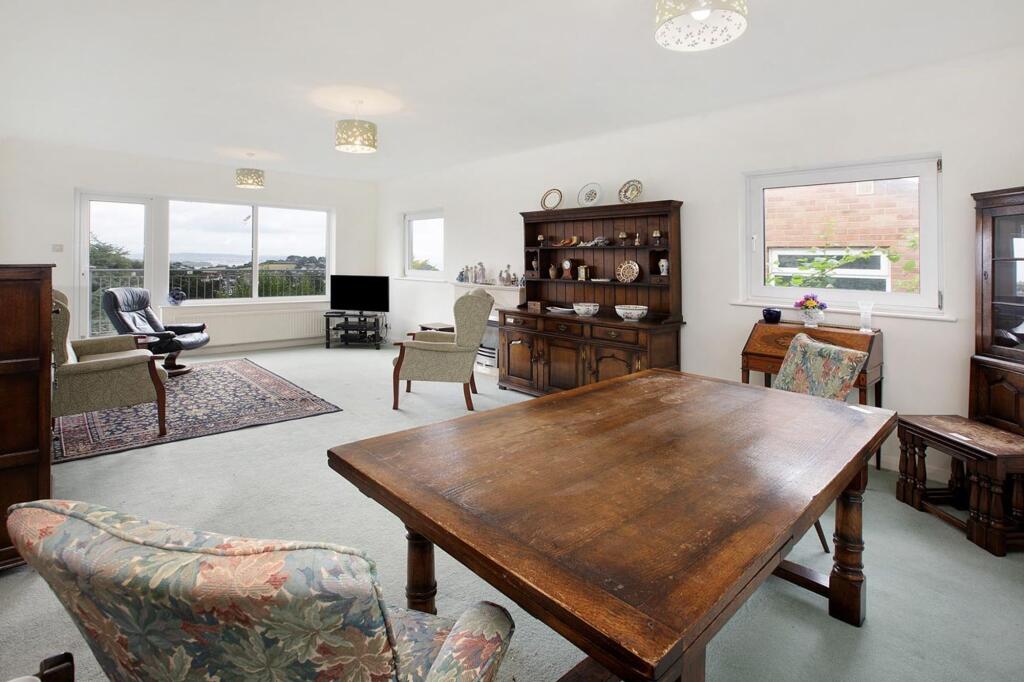 House in Torquay - More