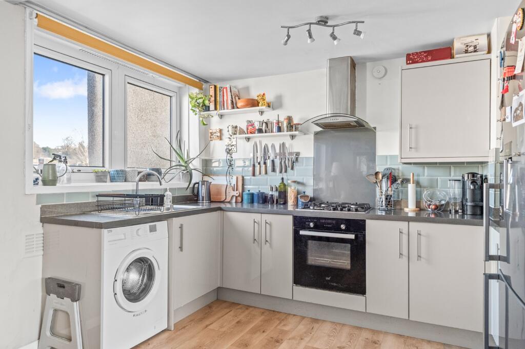 Apartment in Linlithgow, Preston, West Lothian - View 3