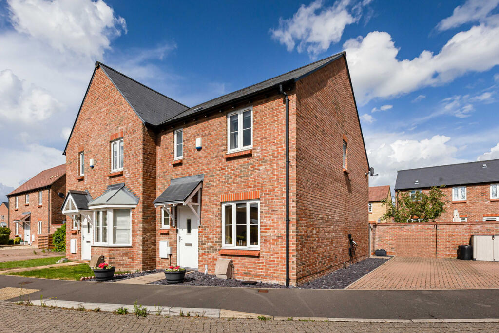 Main image of property: Willow Farm, Marcham, OX13