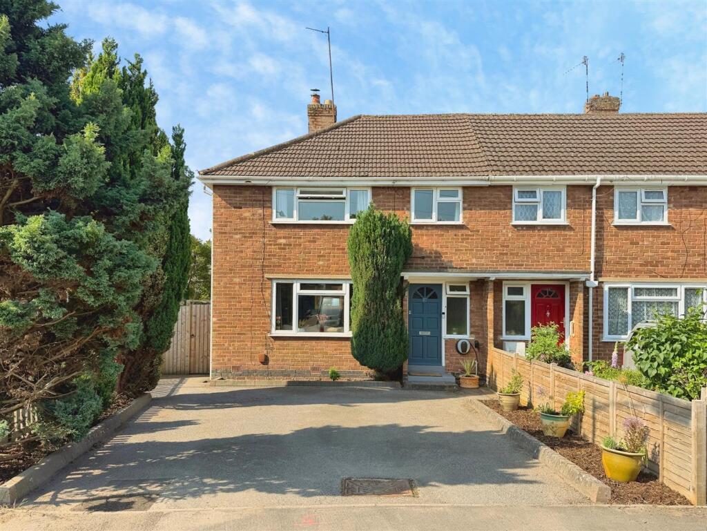 Main image of property: St. Michaels Road, Warwick