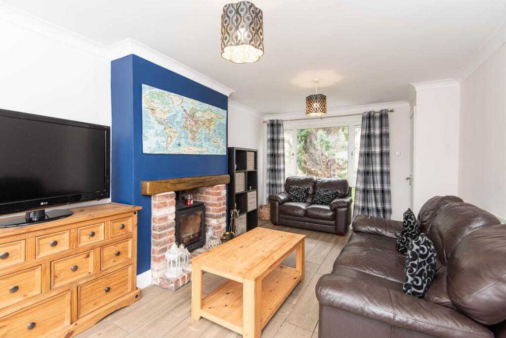Masson Close, Chesterfield, S40 photo 3