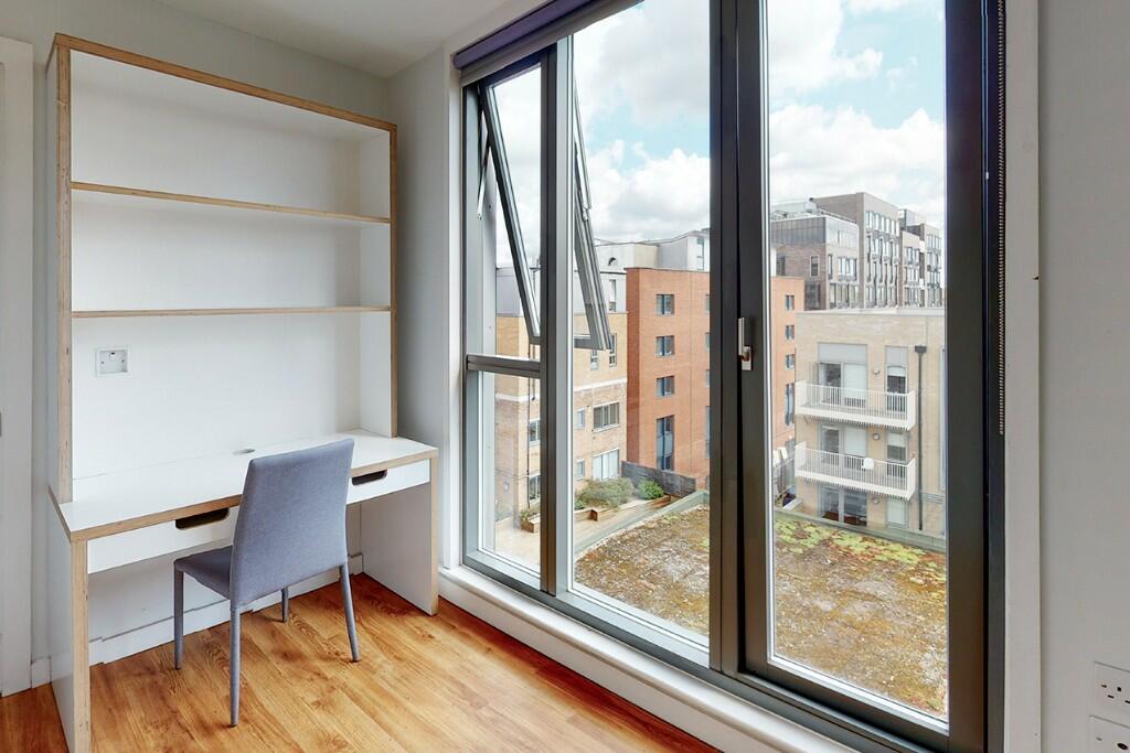 Main image of property: Mile End Road, London, E1