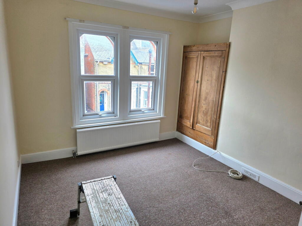 House in Cowes, Isle of Wight - View 5