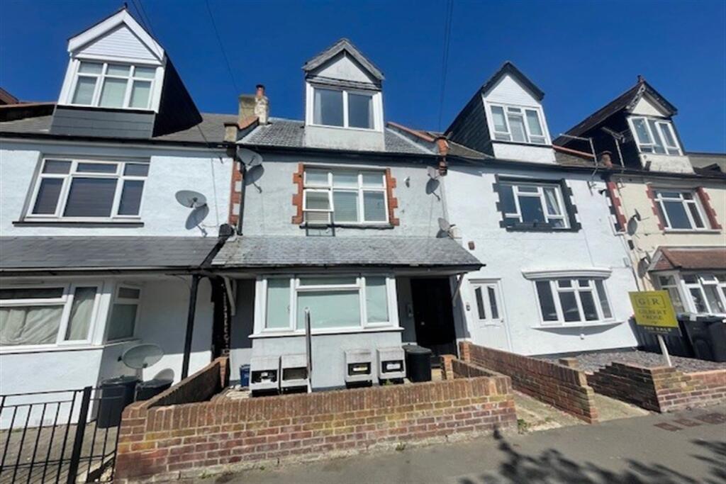Main image of property: Pall Mall, Leigh on Sea