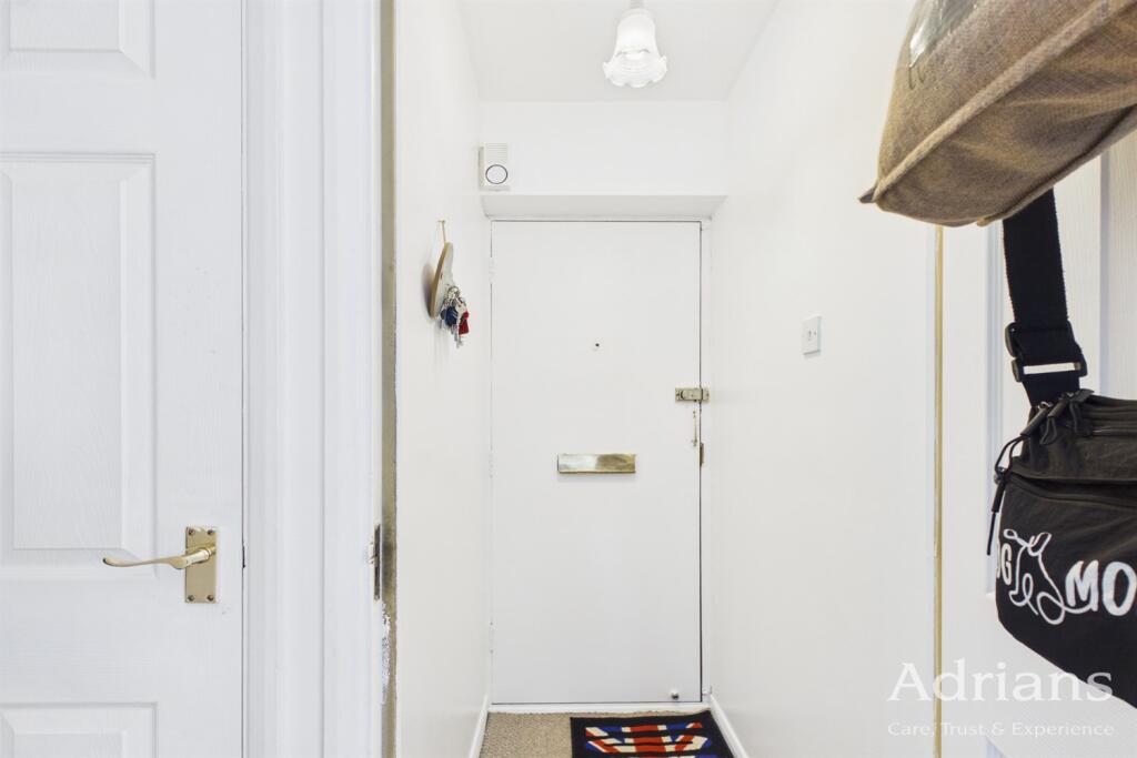 Apartment in Chelmsford, Widford - More