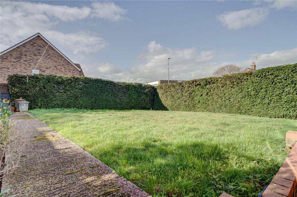 Cleeve Lawn, Lawns, Swindon, Wiltshire, SN3 photo 4