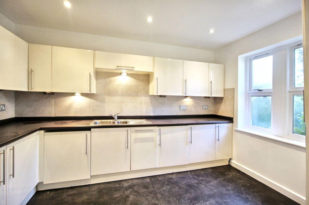 Wilmslow Road, Cheadle photo 3
