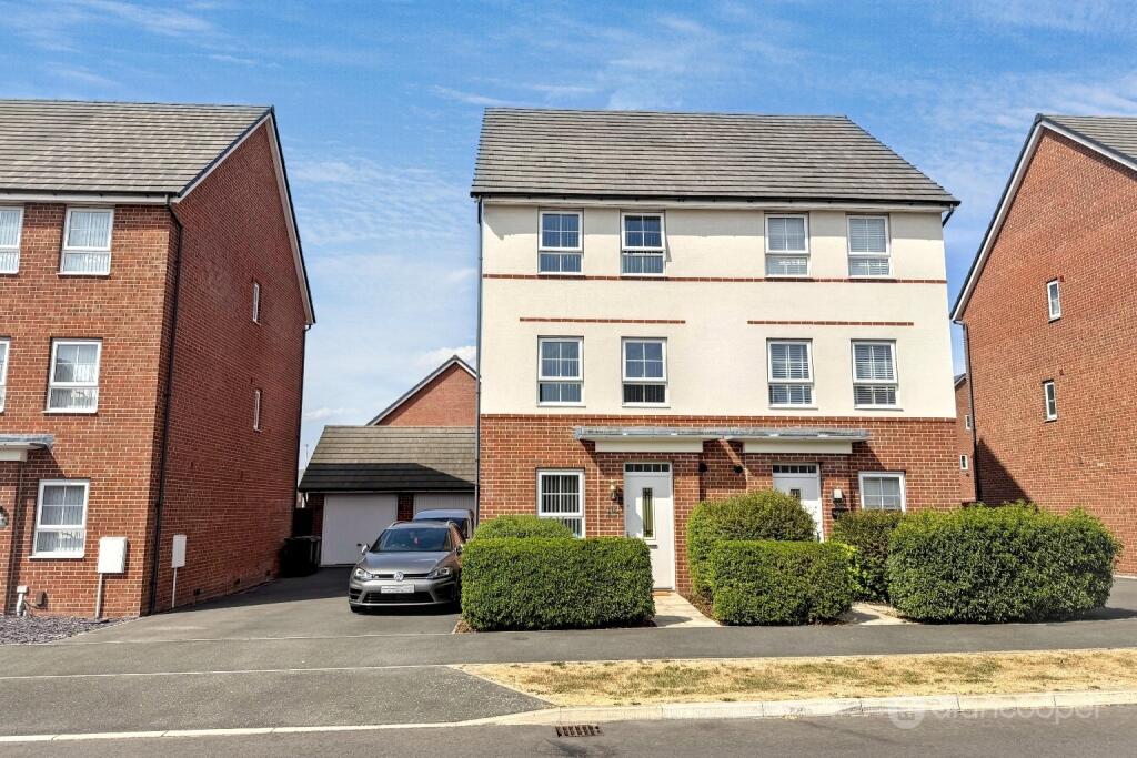 Main image of property: Topiary Road, St James Gate, Weddington, Nuneaton, CV10 0FS