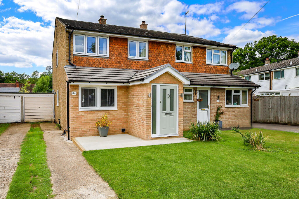 Main image of property: Sherwood Close, Liss, Hampshire