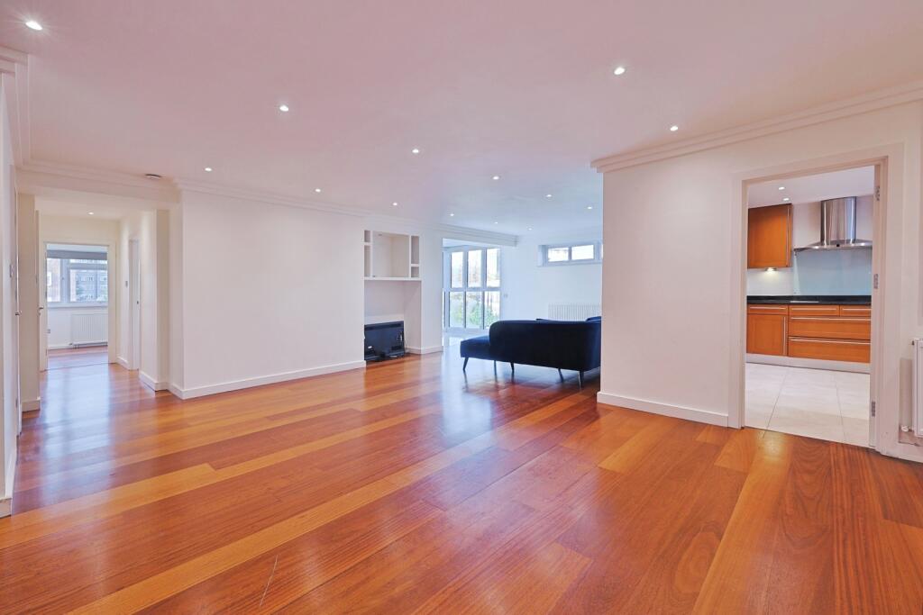 Apartment in London - View 5