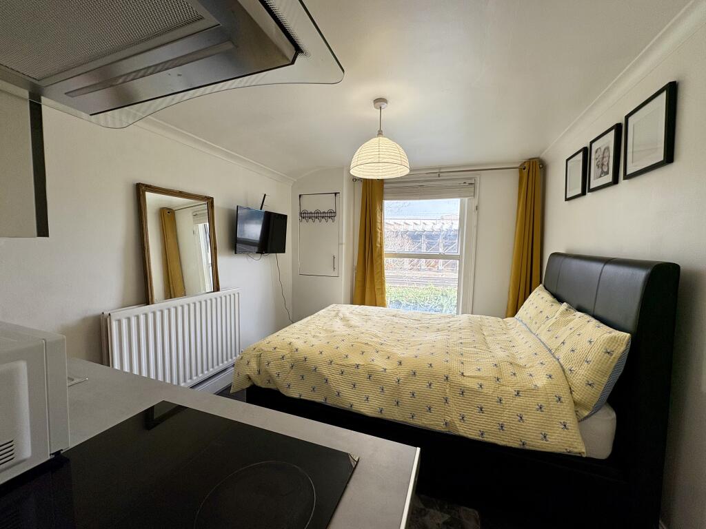 Main image of property: Sunninghill Road, SE13