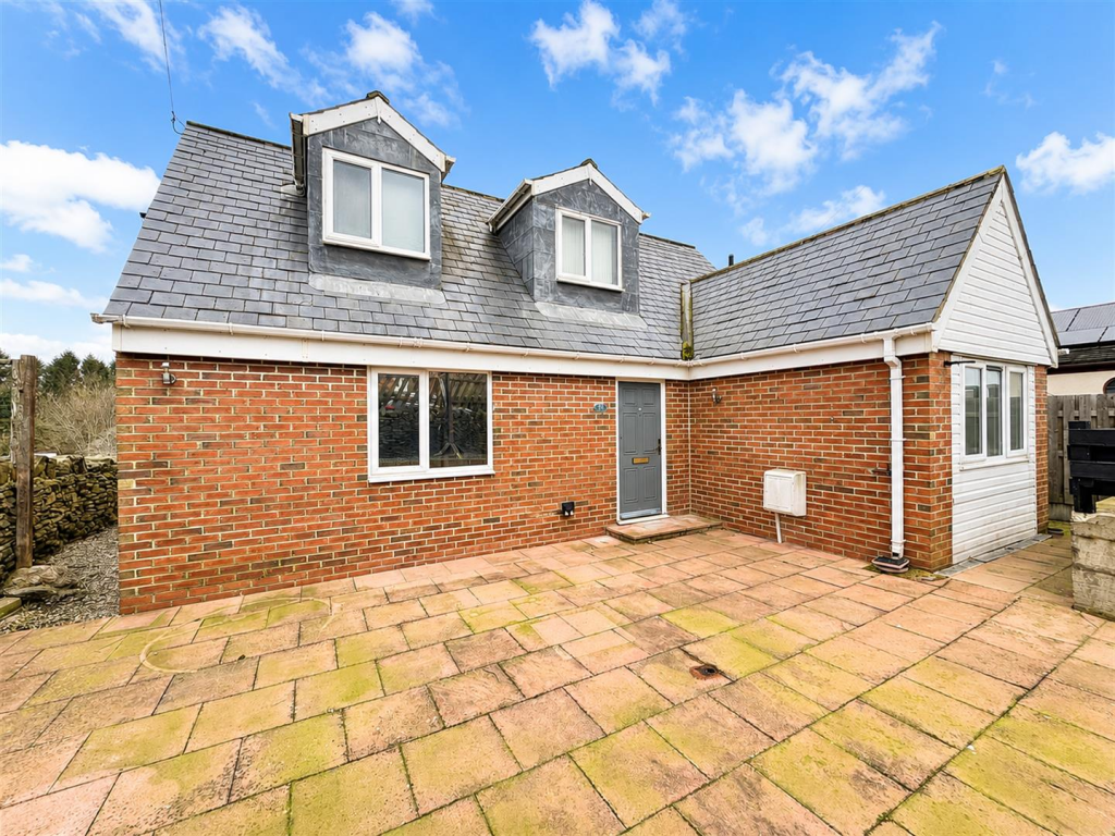 House in Kirklees, Kirkburton