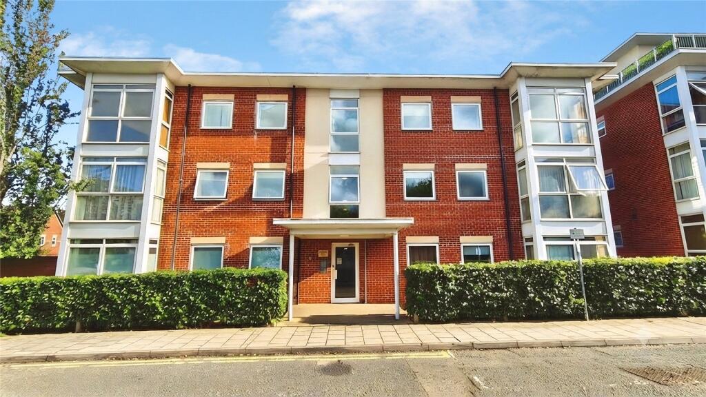 Main image of property: Kerr Place, Aylesbury, Buckinghamshire, HP21