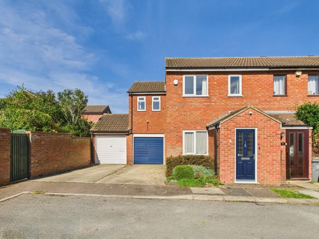 Main image of property: Barley Rise, Baldock